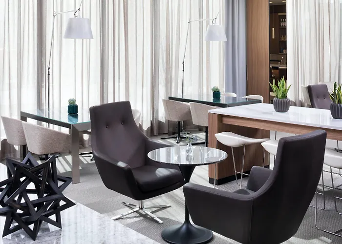 Ac By Marriott Mall Of America Hotel 3*