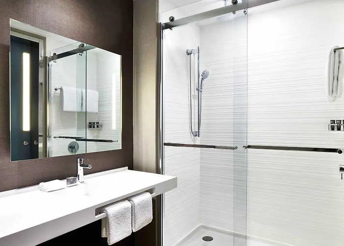 Ac By Marriott Mall Of America Hotel 3*