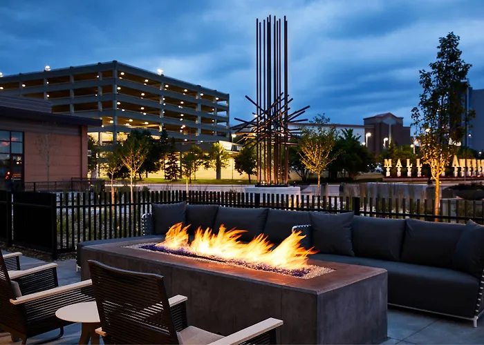 Ac By Marriott Mall Of America Hotel 3*